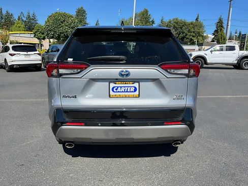 Used 2024 Toyota RAV4 XSE w/ Advanced Technology Package AWD/4WD image 6