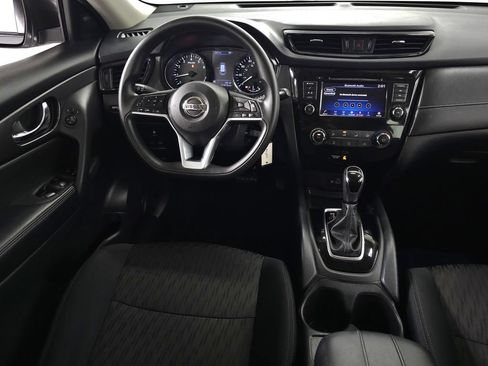 Used 2018 Nissan Rogue S AWD/4WD image 14