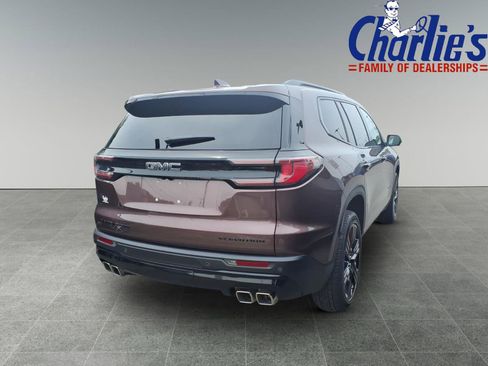 Used 2025 GMC Acadia Elevation w/ Black Edition AWD/4WD image 4