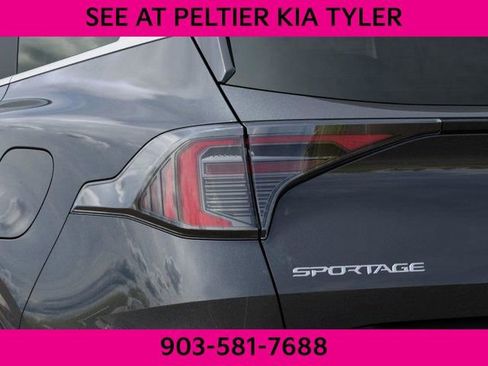 New 2026 Kia Sportage LX image 12