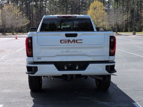 New 2026 GMC Sierra 2500 Denali w/ Denali Reserve Package image 4