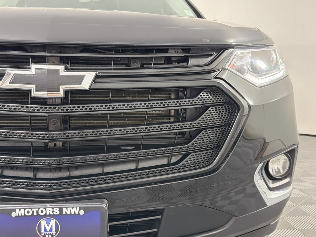 Used 2019 Chevrolet Traverse LT w/ LPO, Black Accent Package AWD/4WD image 4
