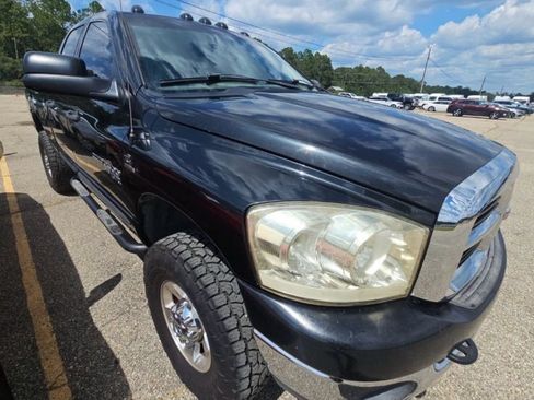 Used 2006 Dodge Ram 2500 Truck SLT w/ Quad Cab Big Horn Value Group AWD/4WD image 2