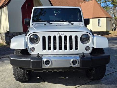 Used 2014 Jeep Wrangler Unlimited Sahara w/ Max Tow Package image 39
