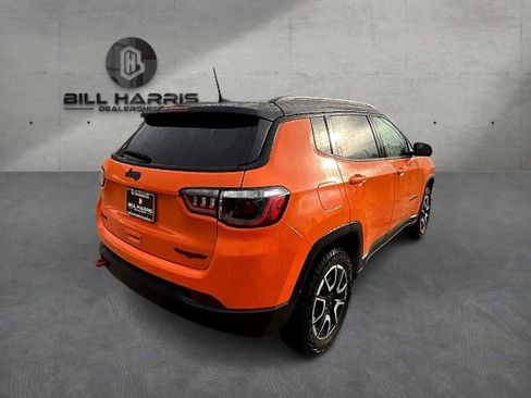 New 2026 Jeep Compass Trailhawk w/ Sun, Sound & Navigation Group image 5