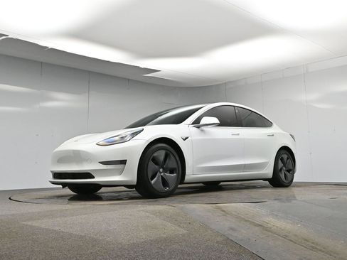 Used 2019 Tesla Model 3 Long Range image 38