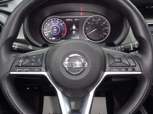 Used 2019 Nissan Kicks SV w/ Exterior Package FWD image 15
