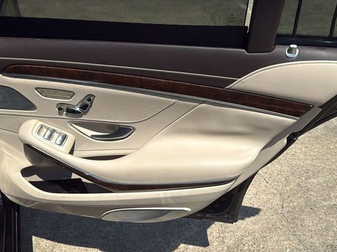 Used 2015 Mercedes-Benz S 550 4MATIC Sedan image 30