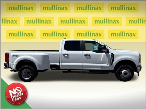 Used 2025 Ford F350 XL w/ XL Driver Assist Package image 2