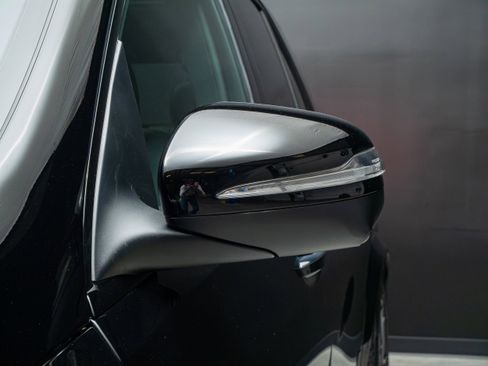 Used 2025 Mercedes-Benz GLE 53 AMG 4MATIC image 13