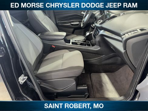 Used 2018 Ford Escape SE w/ SE Sync 3 Package AWD/4WD image 29