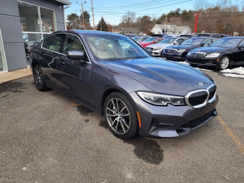 Used 2021 BMW 330i xDrive Sedan w/ Premium Package image 3