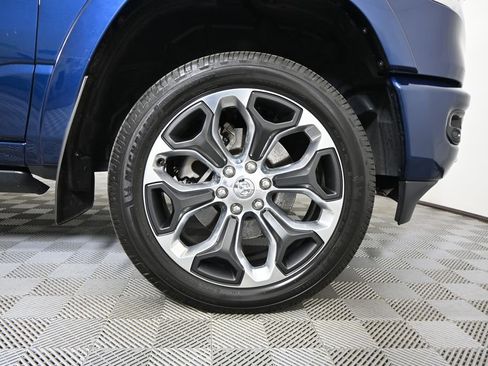Used 2022 RAM 1500 Limited w/ Body Color Bumper Group AWD/4WD image 12