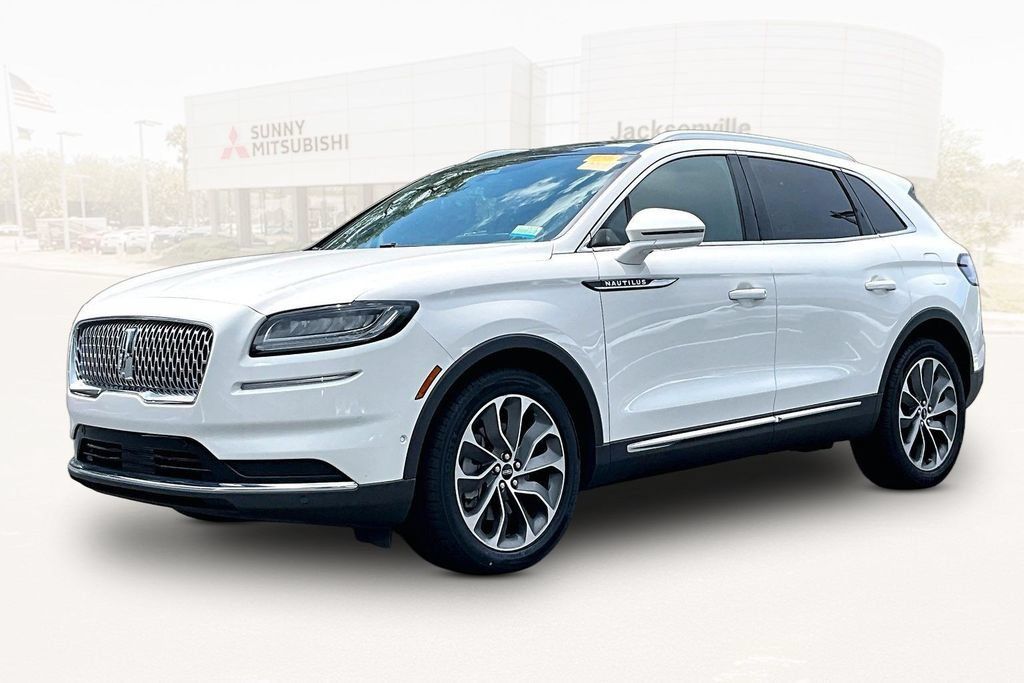 Used 2022 Lincoln Nautilus Reserve w/ Equipment Group 201A AWD/4WD image 1