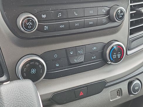 Used 2020 Ford Transit 350 XLT image 17