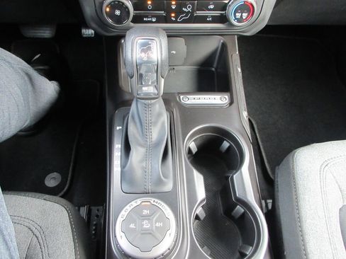 Used 2025 Ford Bronco 2-Door image 23