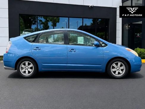 Used 2005 Toyota Prius FWD image 3