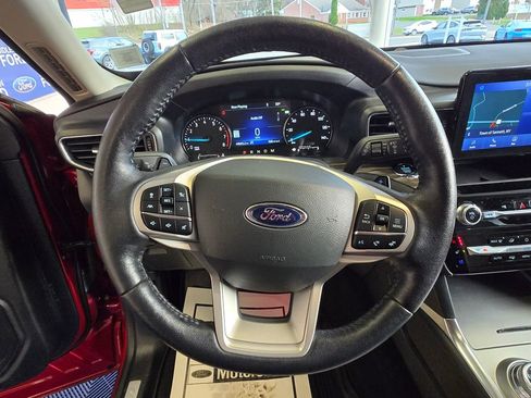 Used 2021 Ford Explorer Limited w/ Equipment Group 301A image 14