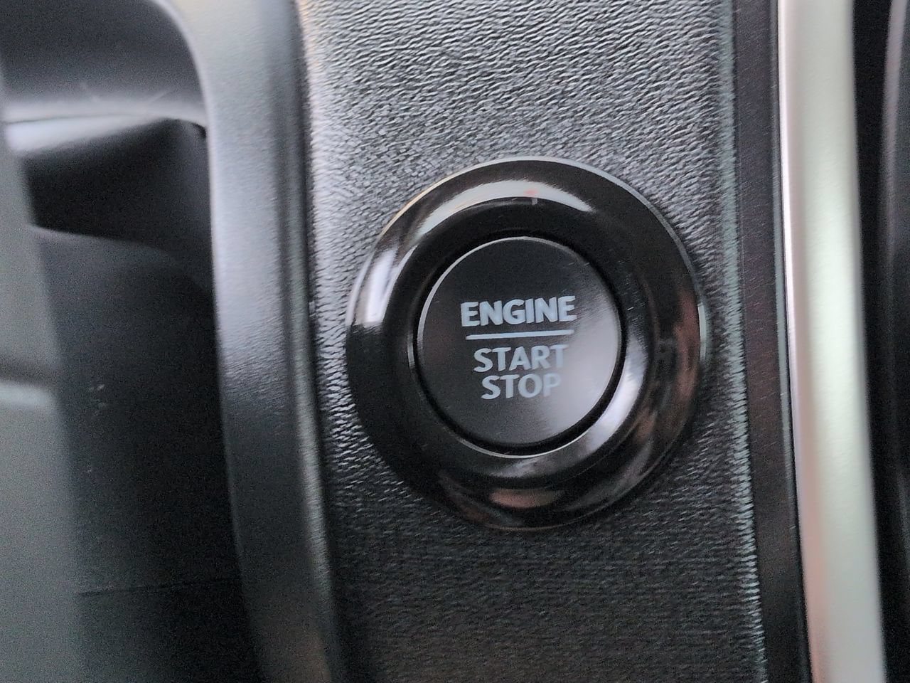 Certified 2025 Ford Expedition Max Active AWD/4WD image 26