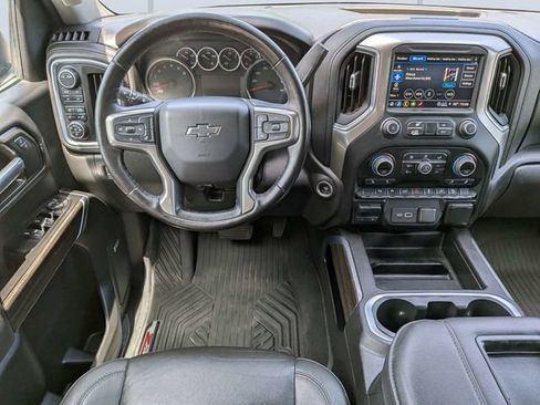 Used 2021 Chevrolet Silverado 1500 LT Trail Boss w/ Convenience Package II AWD/4WD image 19