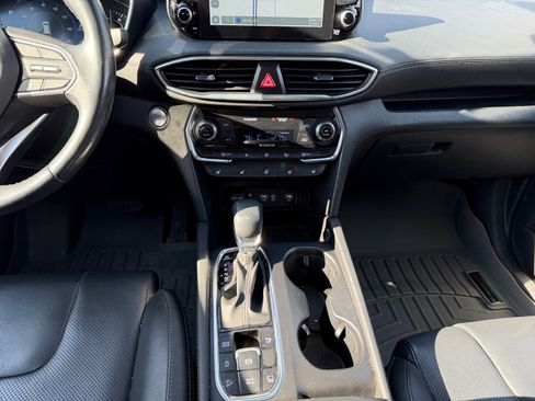 Used 2020 Hyundai Santa Fe Limited image 13