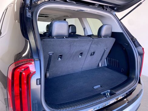 Certified 2023 Kia Telluride S w/ S Sunroof Package FWD image 15