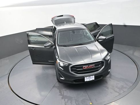 Used 2019 GMC Terrain SLE AWD/4WD image 30