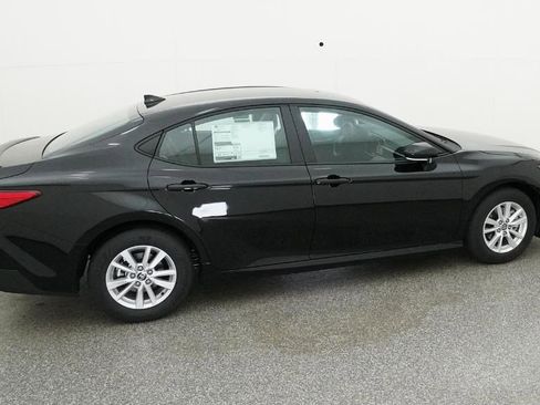 New 2026 Toyota Camry LE image 29