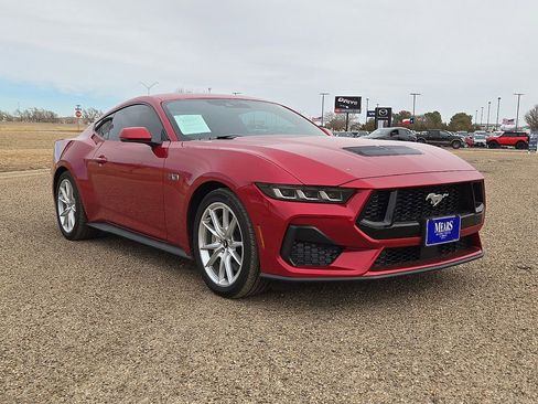 Used 2024 Ford Mustang GT Premium image 7