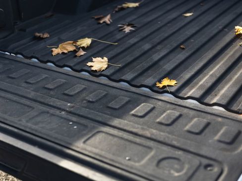 Used 2024 Chevrolet Silverado 2500 Custom w/ Custom Value Package image 40