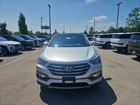 Used 2017 Hyundai Santa Fe Sport w/ 2.4L Tech Package 04 AWD/4WD image 8