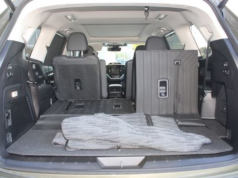 Used 2025 Subaru Ascent Limited AWD/4WD image 38