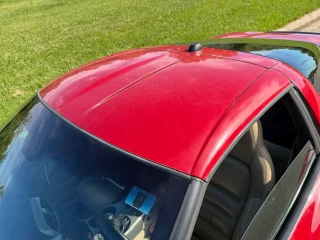 Used 2005 Chevrolet Corvette Coupe w/ Preferred Equipment Group RWD image 34