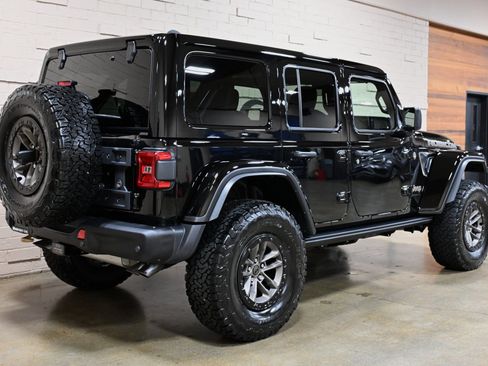 Used 2024 Jeep Wrangler Unlimited Rubicon 392 AWD/4WD image 9