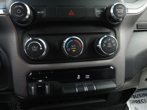 Used 2024 RAM 2500 Big Horn w/ Bed Utility Group AWD/4WD image 27