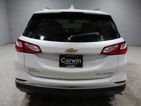 Used 2019 Chevrolet Equinox Premier image 3