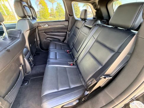 Used 2018 Jeep Grand Cherokee High Altitude image 19