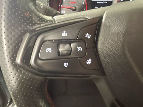 Used 2024 Chevrolet Trax RS w/ Driver Confidence Package FWD image 17