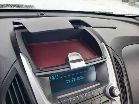 Used 2015 Chevrolet Equinox LS image 16