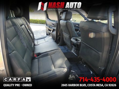 Used 2025 Toyota Tundra Limited AWD/4WD image 41
