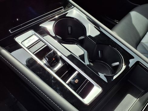 New 2026 Volkswagen Atlas Cross Sport SEL Premium R-Line image 19