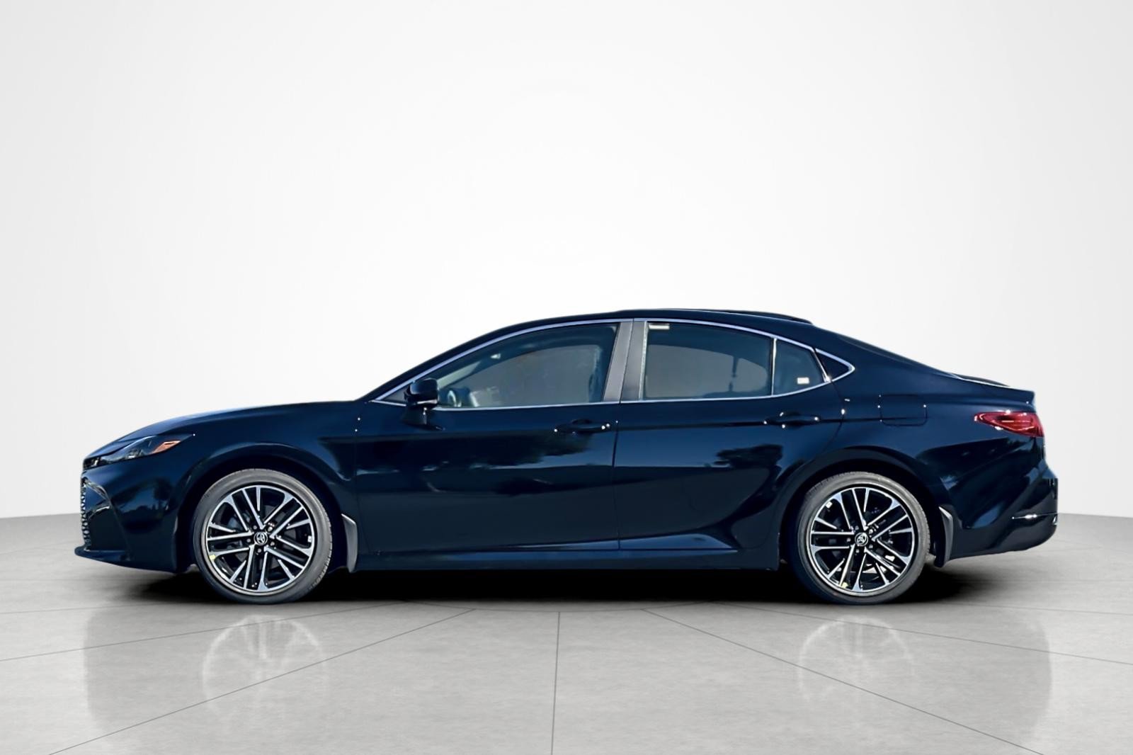 New 2026 Toyota Camry XLE w/ Premium Package FWD image 2
