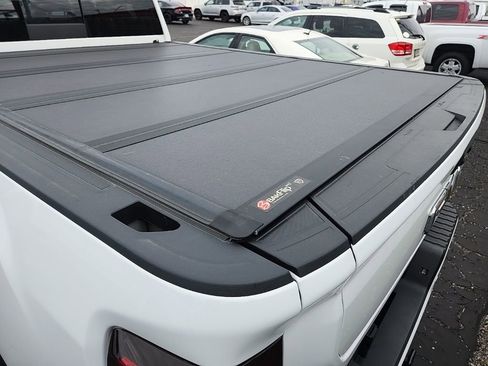 Used 2023 GMC Sierra 2500 Denali w/ Denali Ultimate Package image 7