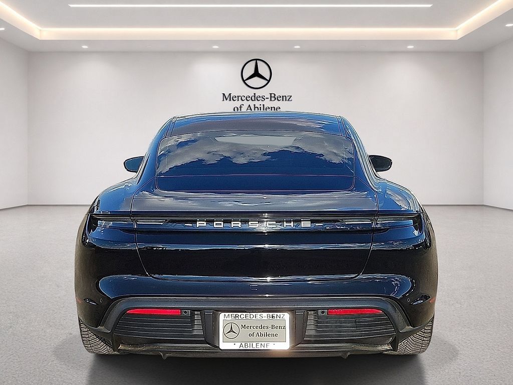 Used 2022 Porsche Taycan RWD image 6