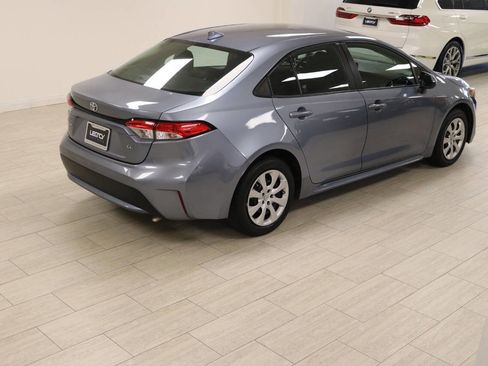 Used 2022 Toyota Corolla LE image 79