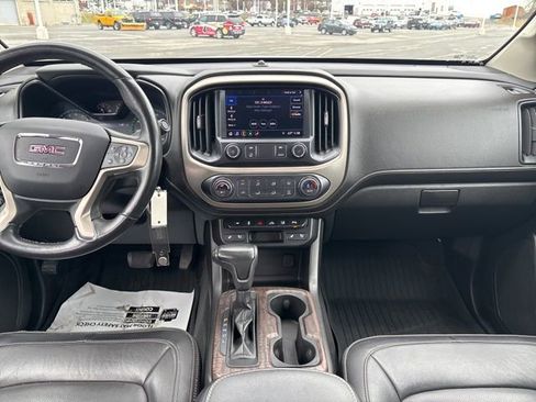 Used 2021 GMC Canyon Denali image 30