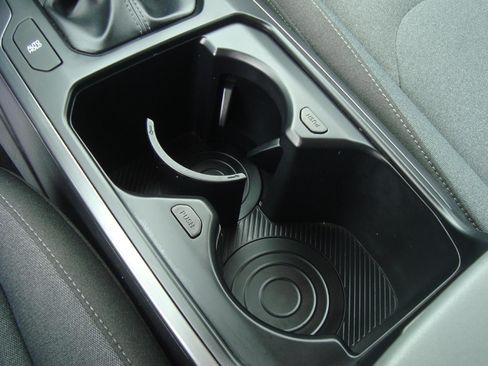 Used 2025 Kia K4 FWD image 16