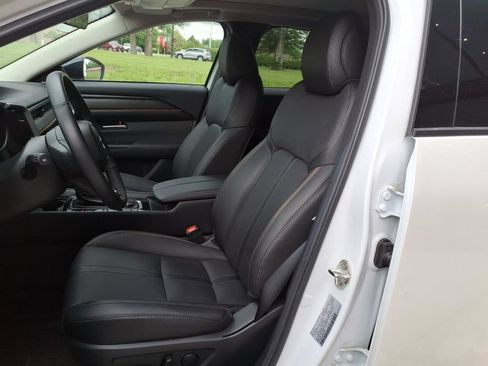 Used 2026 MAZDA CX-50 AWD 2.5 Hybrid w/ Premium Pkg image 12