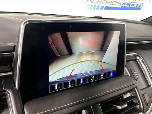 Used 2023 GMC Yukon AT4 w/ AT4 Premium Plus Package image 17