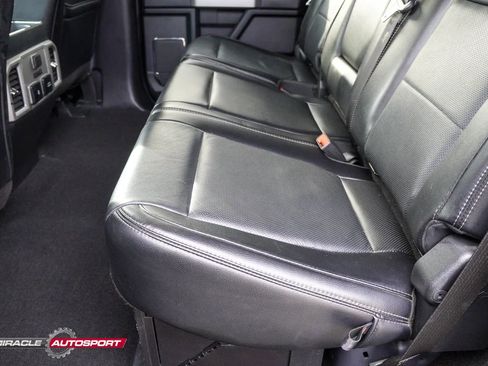 Used 2019 Ford F450 Lariat image 25